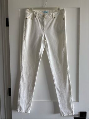 J. MCGLAULIN SIZE 6 WHITE JEANS